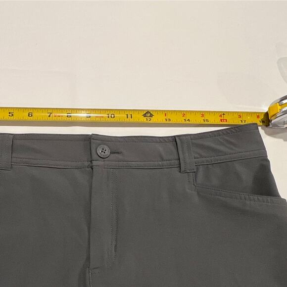 Eddie Bauer Women's Adventurer 2.0 Travel Athletic Skort Dark Gray | Size 12 - Picture 12 of 13